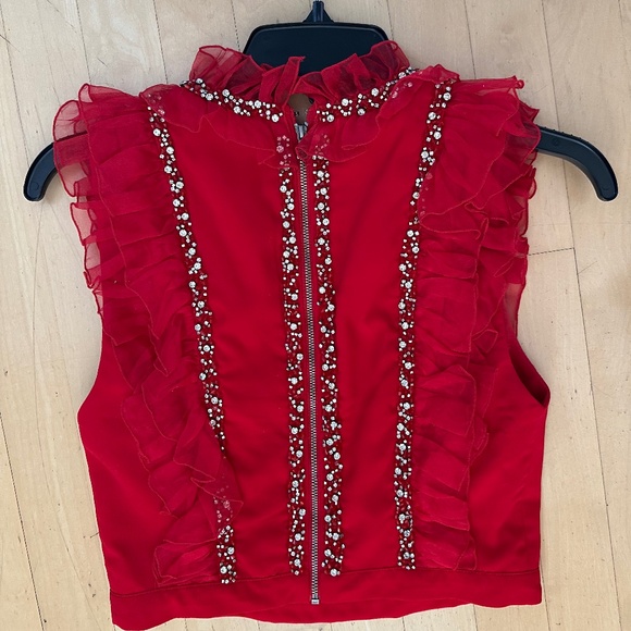 Alice + Olivia Gwen Red Ruffle Crystal Embellished Top, 0, GD1188 - Picture 3 of 5